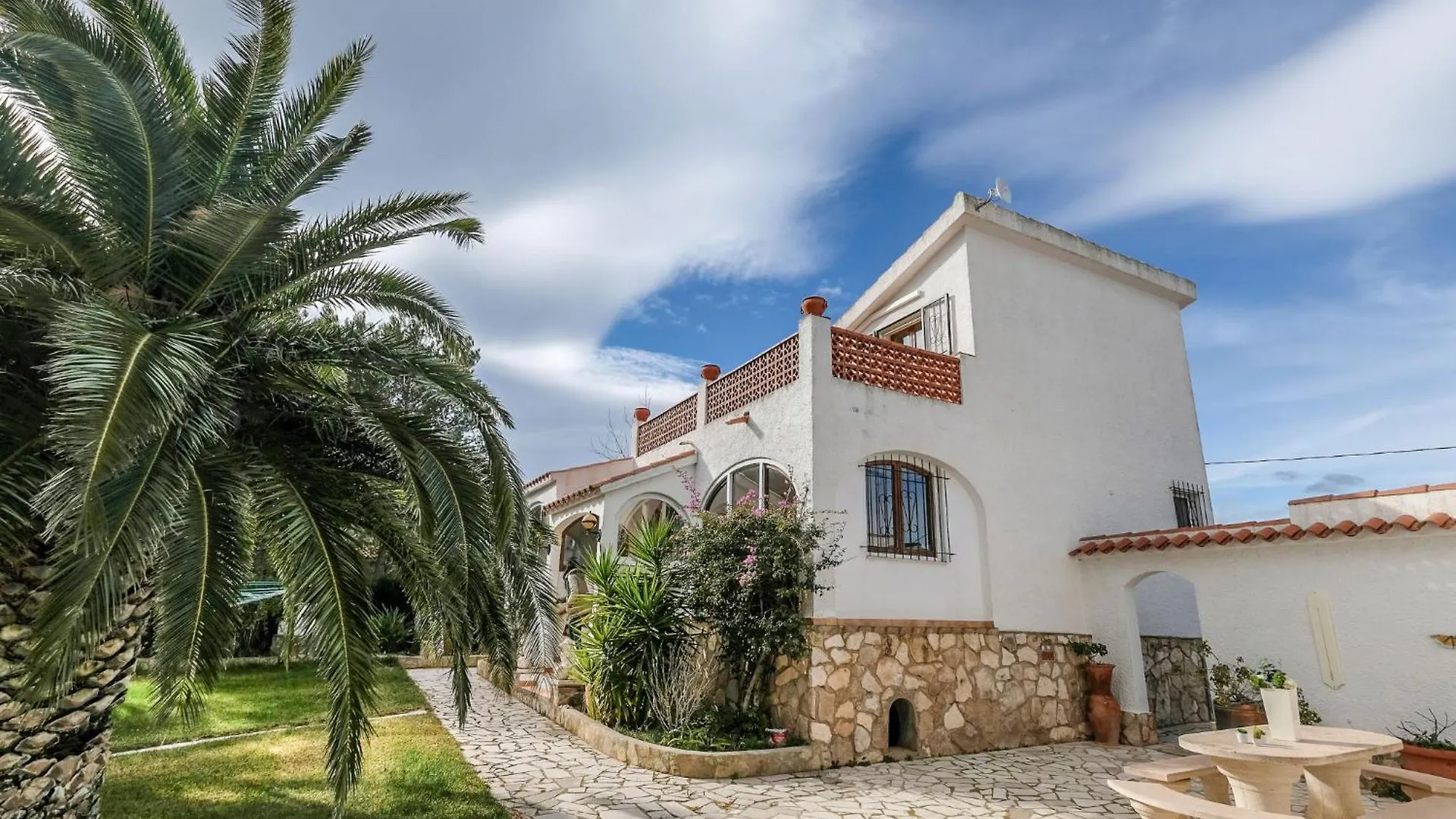 Holiday Home Reny By Interhome L'Ampolla